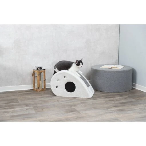 TRIXIE Topi 13-in Plush Carpet Cat Condo -Cat Supply Store 258834 MAIN. AC SS1800 V1604349457